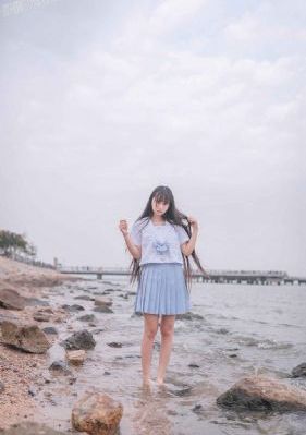 我的泳装女友